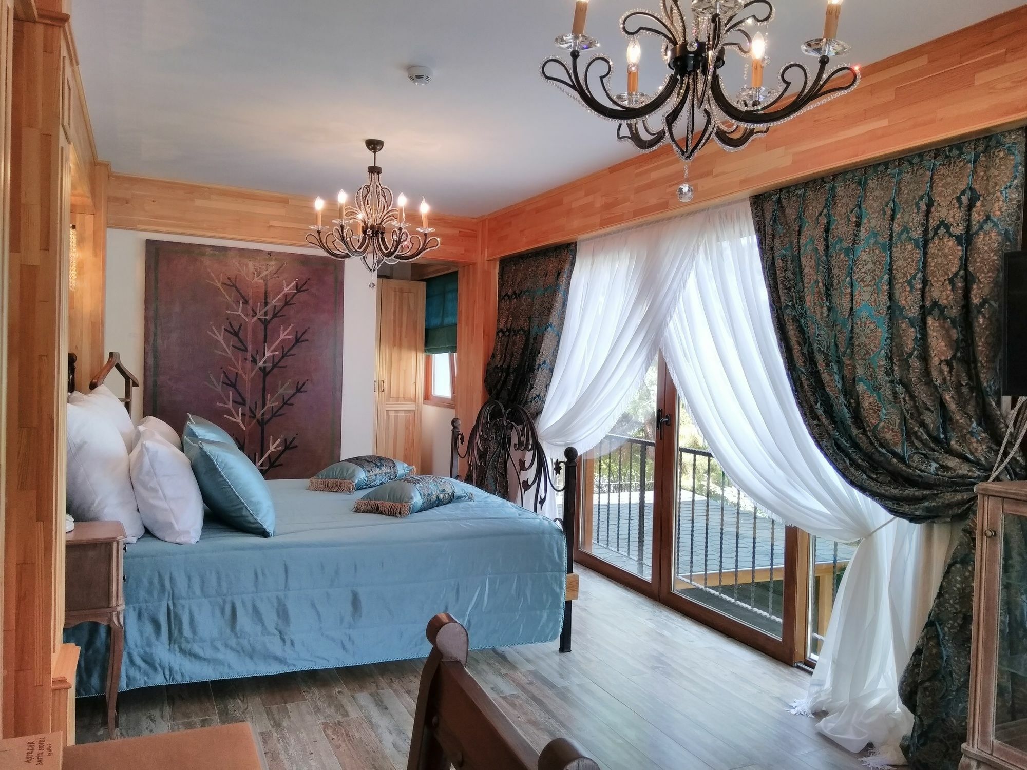 Asiklar Butik Otel By Sukru อดาลาร์ ภายนอก รูปภาพ