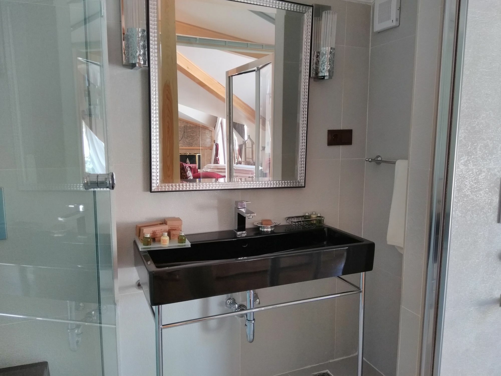 Asiklar Butik Otel By Sukru อดาลาร์ ภายนอก รูปภาพ